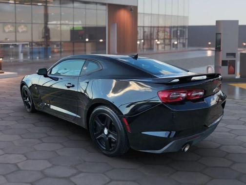 2022 Chevrolet Camaro 1LT