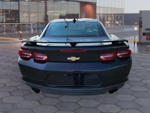 2022 Chevrolet Camaro 1LT