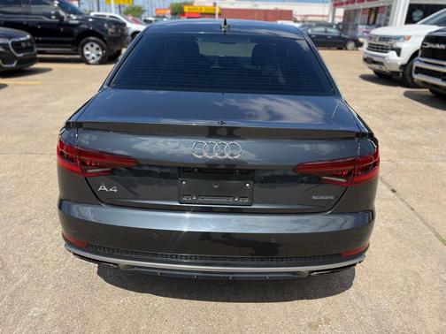 Manhattan Gray Metallic 2019 Audi A4 45 Premium