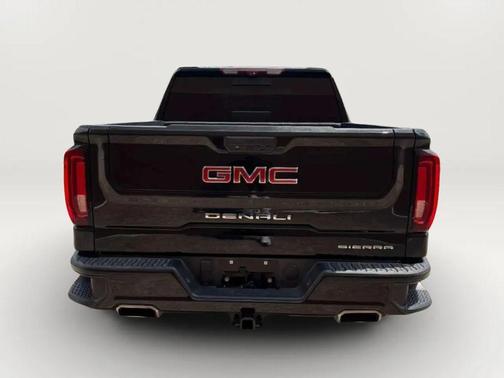 Onyx Black 2022 GMC Sierra 1500 Denali
