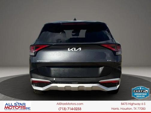 Gravity Gray 2024 Kia Sportage LX