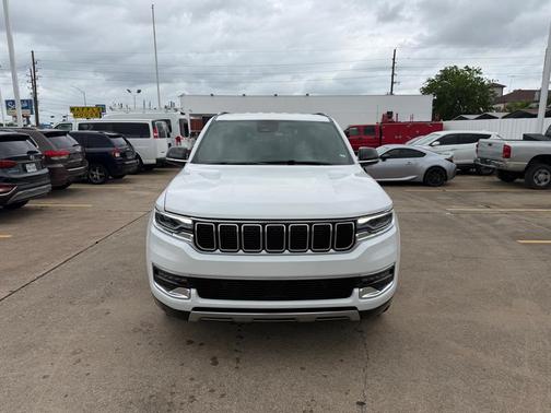 Bright White Clearcoat 2024 Jeep Wagoneer Series III 4x4