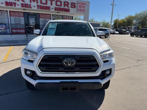2019 Toyota Tacoma SR5