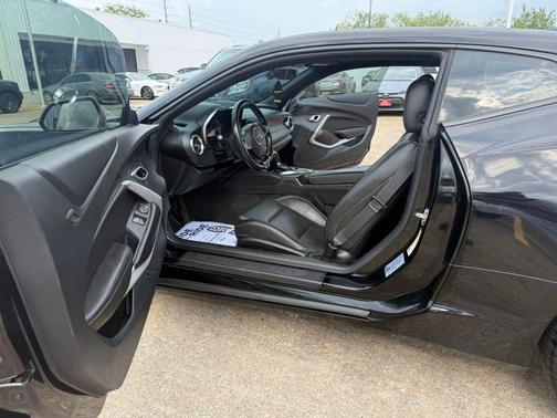 2023 Chevrolet Camaro 2LT