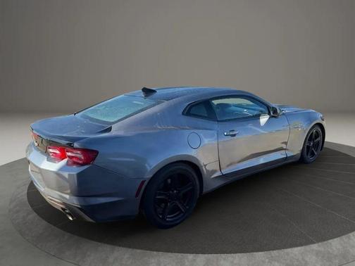 Satin Steel Metallic 2022 Chevrolet Camaro 1LT