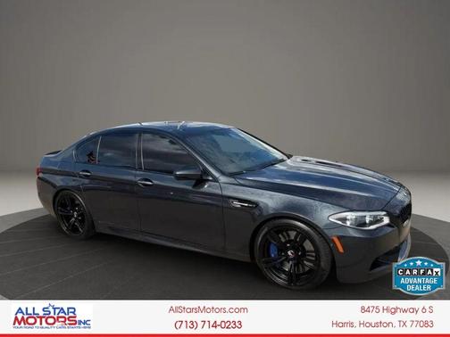 Black 2015 BMW M5 Base