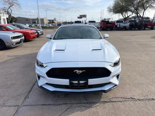 2020 Ford Mustang EcoBoost Premium