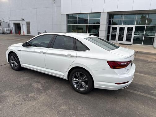 2019 Volkswagen Jetta 1.4T R-Line