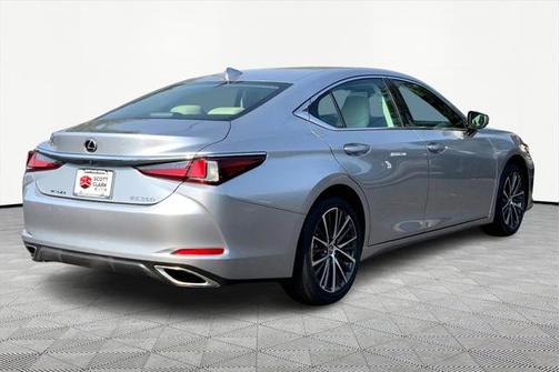 2022 Lexus ES 350 Base