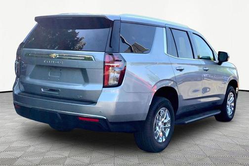 Sterling Gray Metallic 2024 Chevrolet Tahoe LT