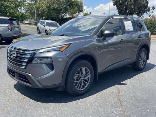 Gun Metallic 2026 Nissan Rogue S