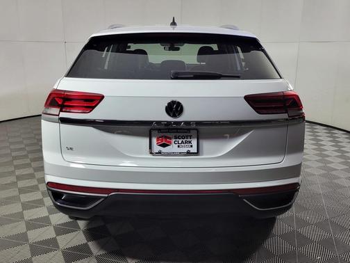 2022 Volkswagen Atlas Cross Sport 2.0T SE