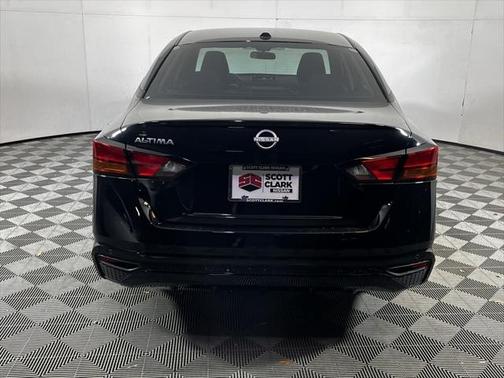 2025 Nissan Altima S FWD
