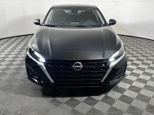 2025 Nissan Altima S FWD