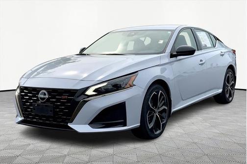 2024 Nissan Altima SR Intelligent AWD