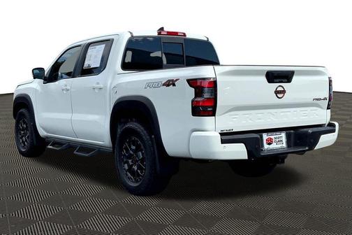 2022 Nissan Frontier PRO-4X