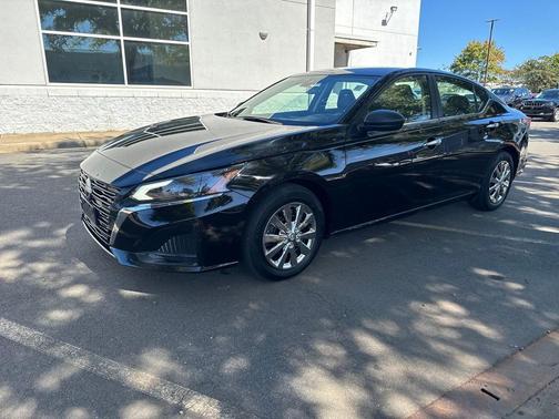 2024 Nissan Altima S FWD