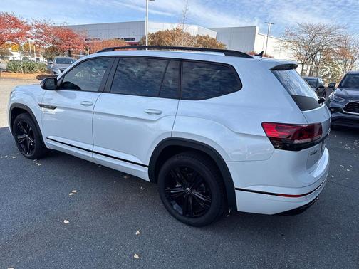 2023 Volkswagen Atlas 3.6L SEL