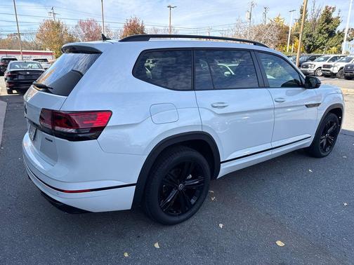 2023 Volkswagen Atlas 3.6L SEL