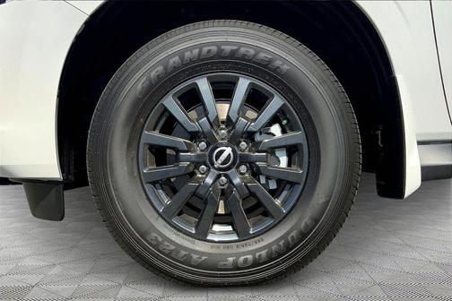 2025 Nissan Armada SV 4WD