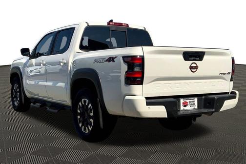 2022 Nissan Frontier PRO-4X