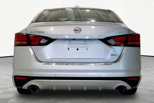 Brilliant Silver Metallic 2020 Nissan Altima 2.5 SV