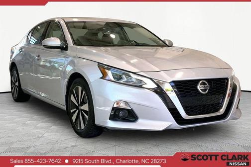 Brilliant Silver Metallic 2020 Nissan Altima 2.5 SV