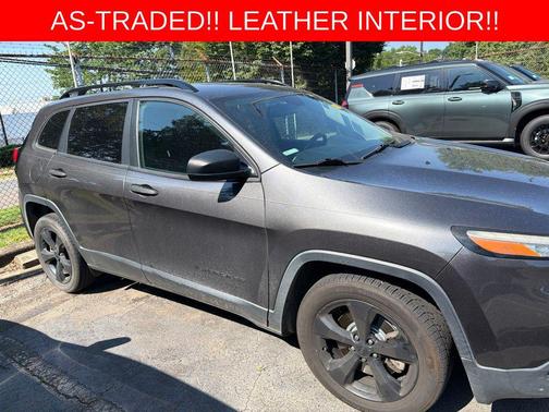 Granite Crystal Metallic Clearcoat 2016 Jeep Cherokee Altitude