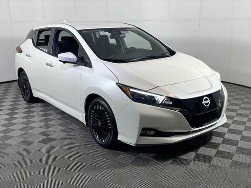 2025 Nissan Leaf SV PLUS