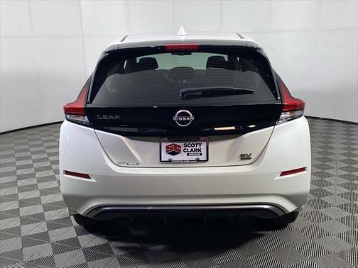 2025 Nissan Leaf SV PLUS