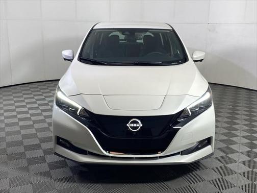 2025 Nissan Leaf SV PLUS
