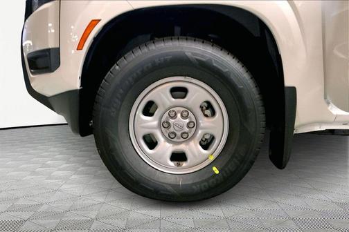 Glacier White 2026 Nissan Frontier S