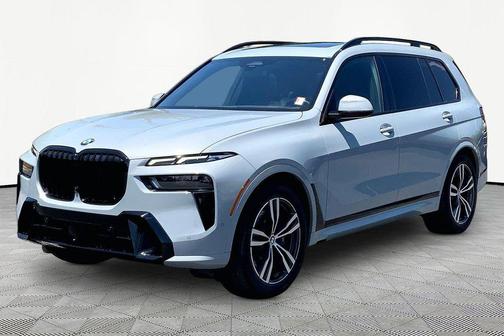 Brooklyn Grey Metallic 2023 BMW X7 xDrive40i