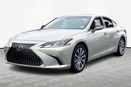 2020 Lexus ES 300h Premium