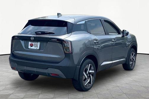 Gun Metallic 2025 Nissan Kicks SV