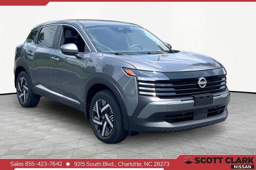 Gun Metallic 2025 Nissan Kicks SV