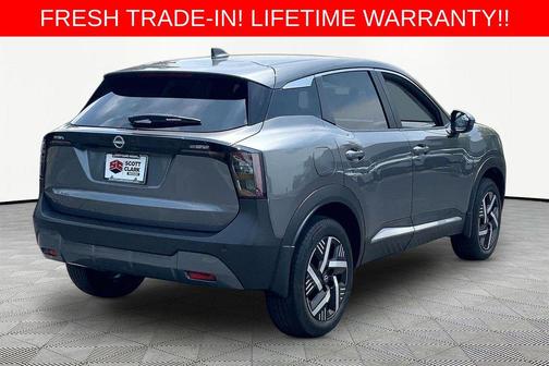 Gun Metallic 2025 Nissan Kicks SV