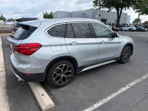 Glacier Silver Metallic 2021 BMW X1 xDrive28i
