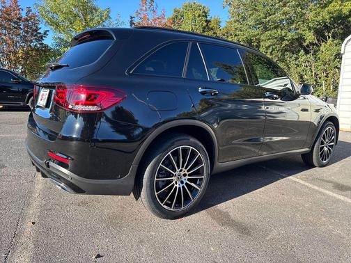 2021 Mercedes-Benz GLC 300 Base
