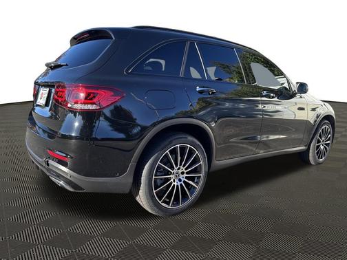 2021 Mercedes-Benz GLC 300 Base