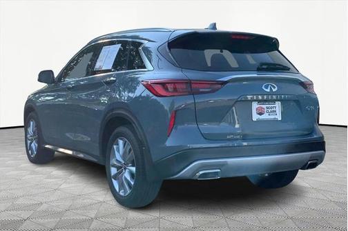 2022 INFINITI QX50 LUXE