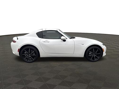2025 Mazda MX-5 Miata RF Grand Touring