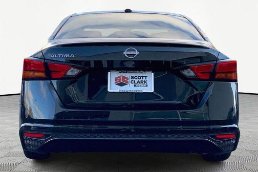 2025 Nissan Altima S FWD