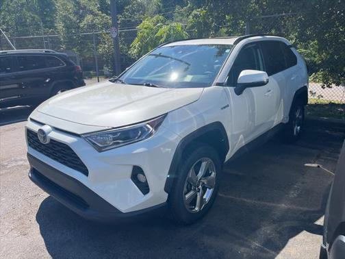 2021 Toyota RAV4 Hybrid XLE Premium