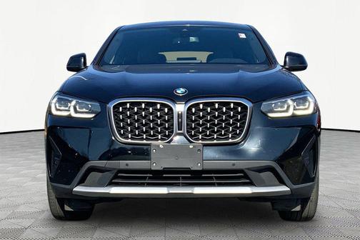 2023 BMW X4 xDrive30i