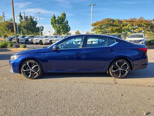 2024 Nissan Altima SR FWD