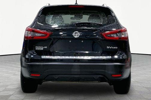 Magnetic Black Pearl 2020 Nissan Rogue Sport SV