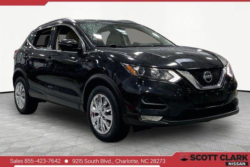 Magnetic Black Pearl 2020 Nissan Rogue Sport SV