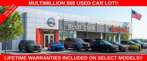 Super Black 2025 Nissan Kicks SV