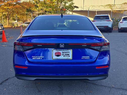 2024 Honda Accord Hybrid Base